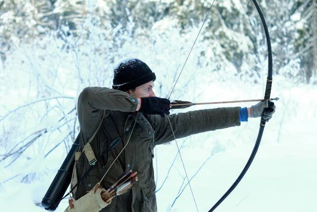 practice bow hunting in winter